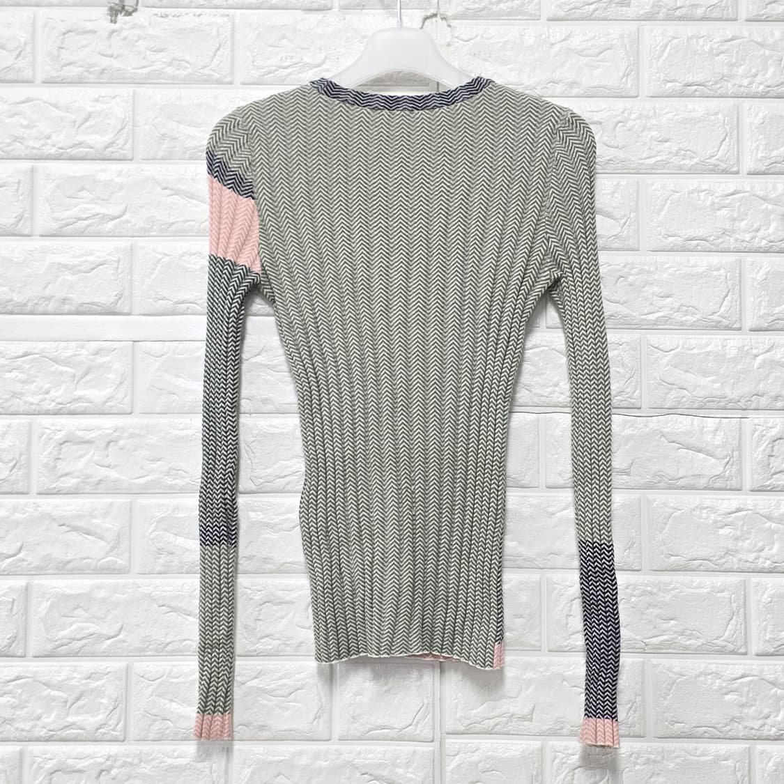 택포) 엠포리오 아르마니 헤링본 니트 38 상품이미지4