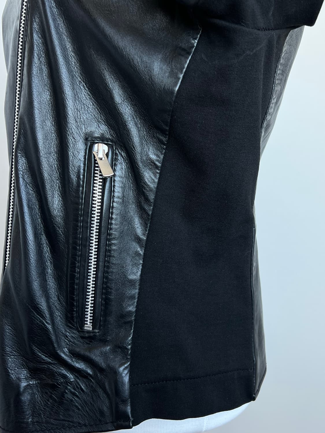 Zip-up leather jacket 상품이미지3