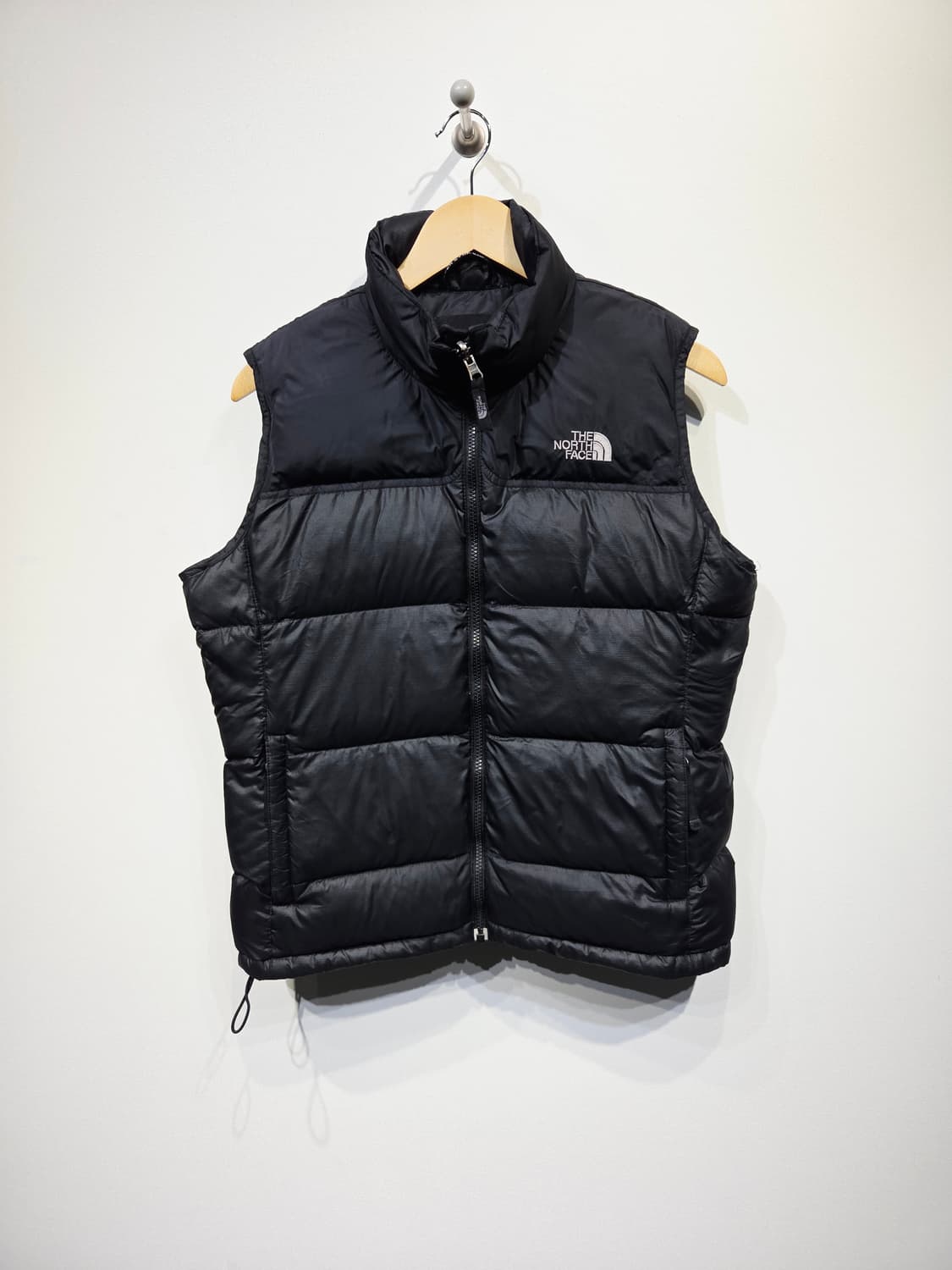 노스페이스 블랙 구스다운 패딩 조끼 상품이미지2