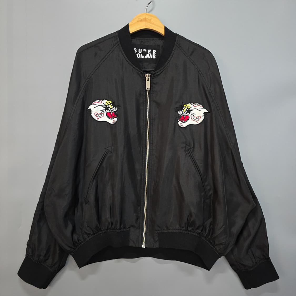 슈퍼콤마비(SUPER COMMA B) 자수 블루종 블랙 L 상품이미지1