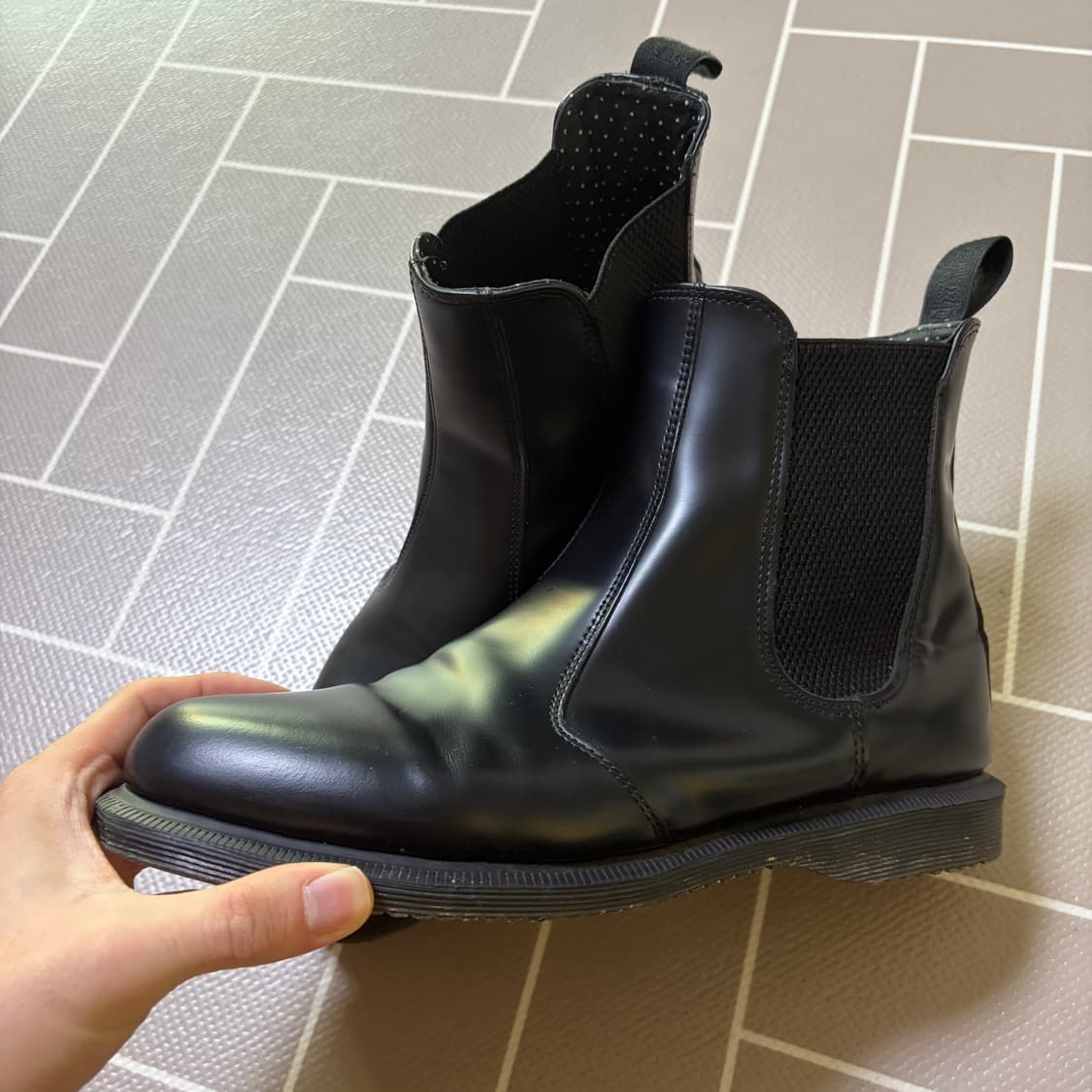 닥터마틴 첼시부츠 상품이미지3