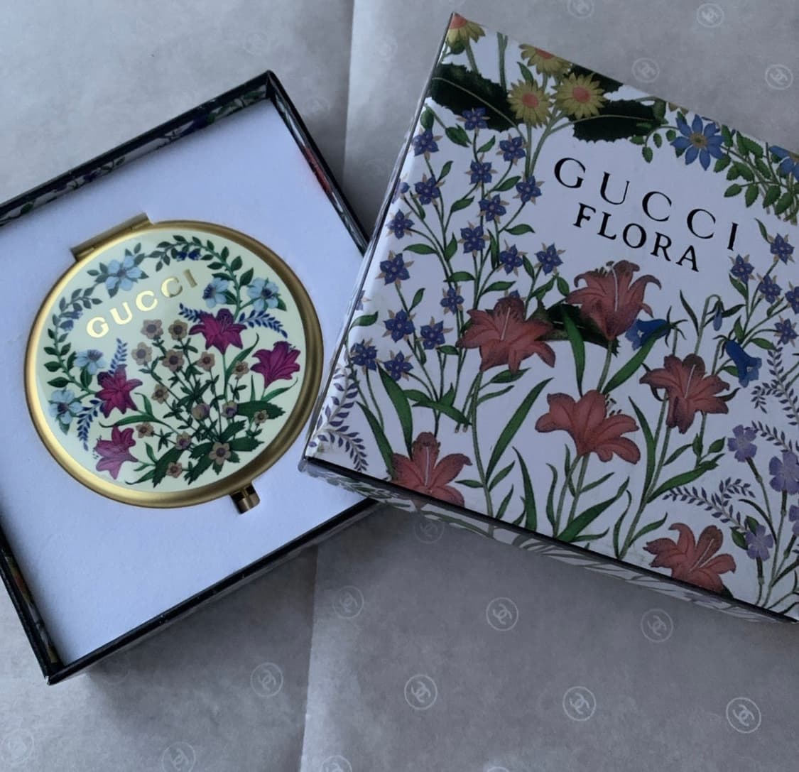 구찌 플로라 원형 손거울  상품이미지1