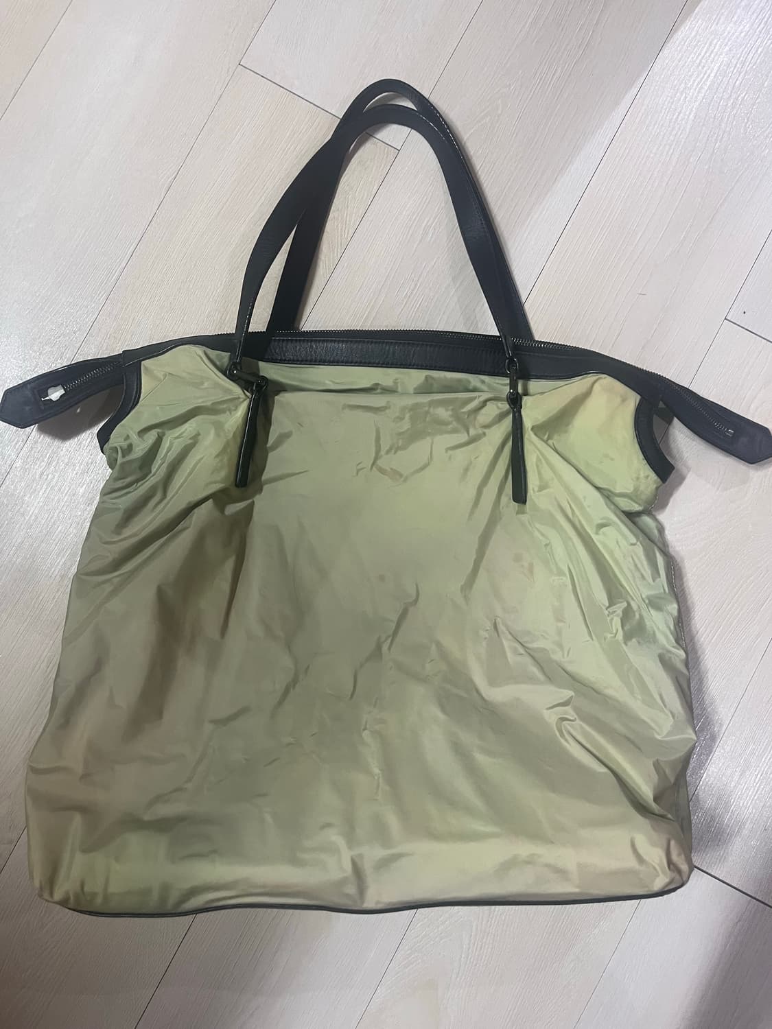 버버리 나일론 토트백 (정가80/가벼운 데일리백) 상품이미지2