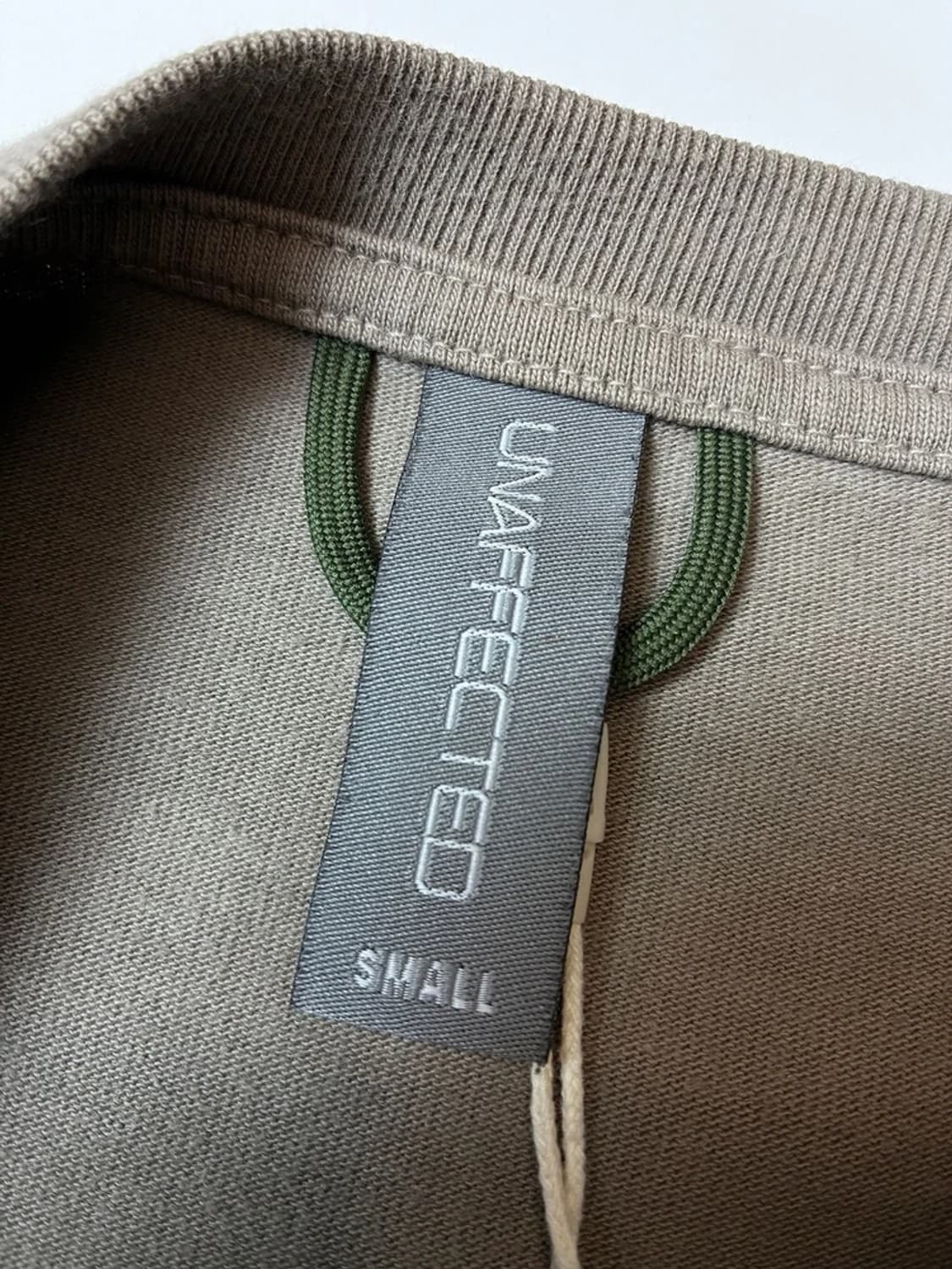 언어펙티드 22SS 절개 스티치 롱 슬리브 PN9326 상품이미지5