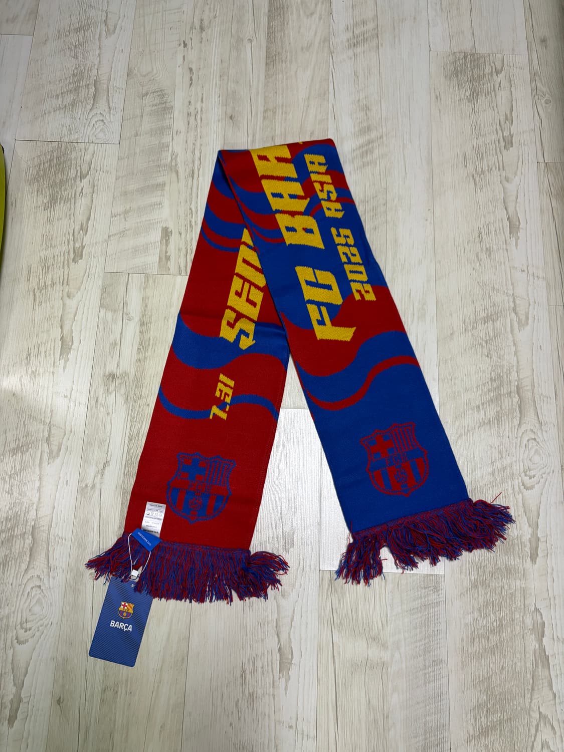 [OS]FC 바르셀로나 2025 아시아 투어 머플러 새상품 상품이미지1