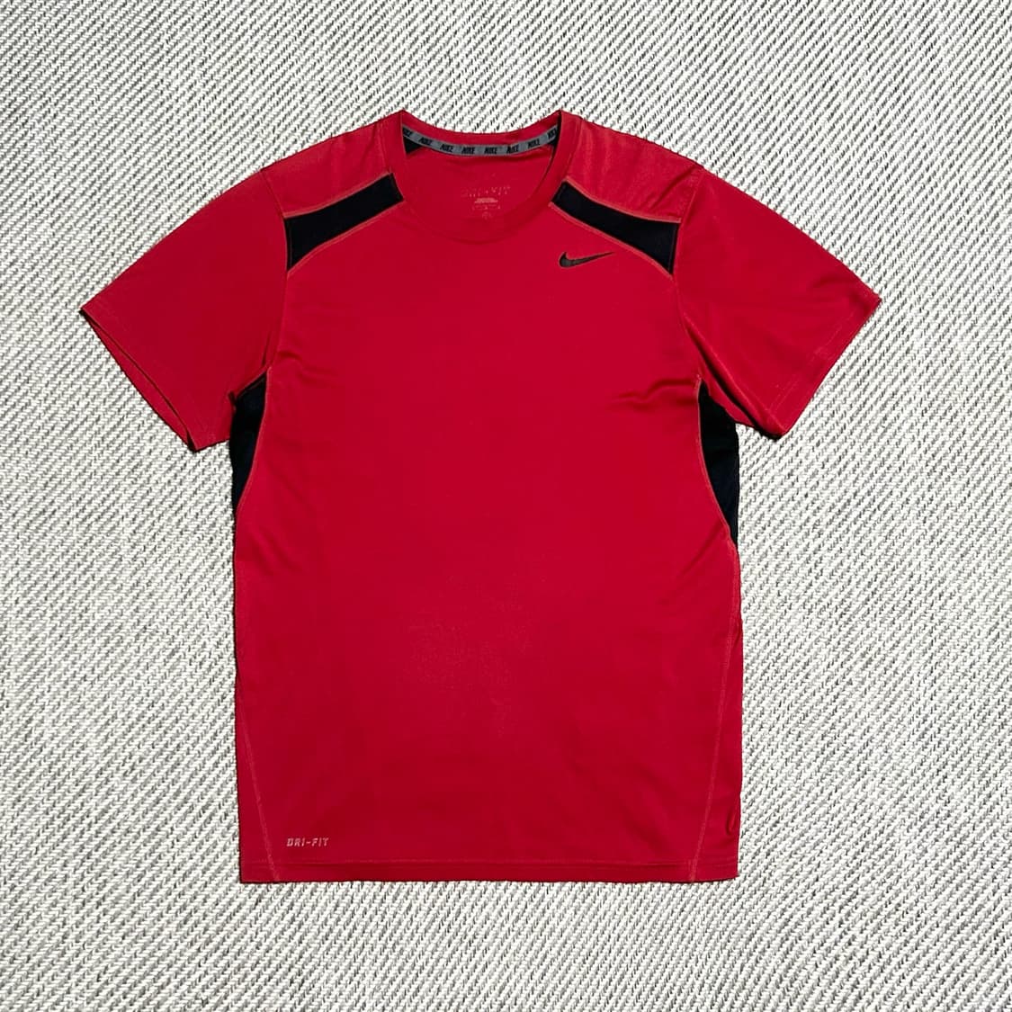 [M] Nike 나이키 기능성 스우시 반팔티 상품이미지1