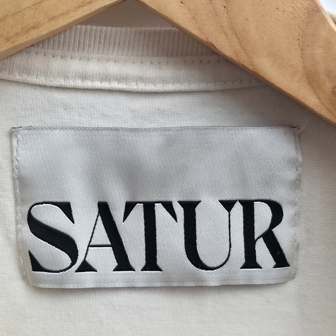 [L] SATUR 세터 프린팅 반팔 상품이미지4