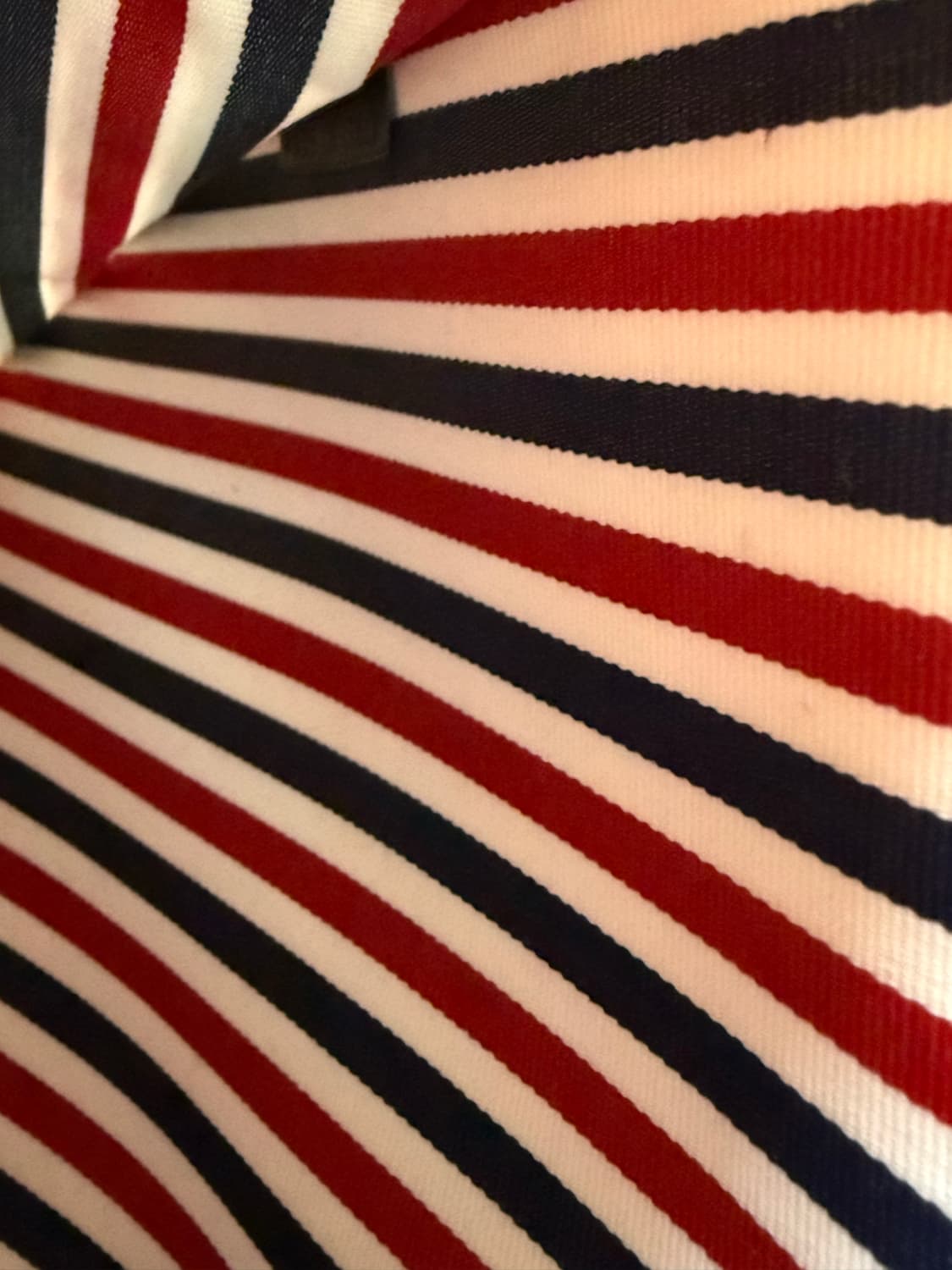 정품 톰브라운 클러치백 블랙/회색 상품이미지7