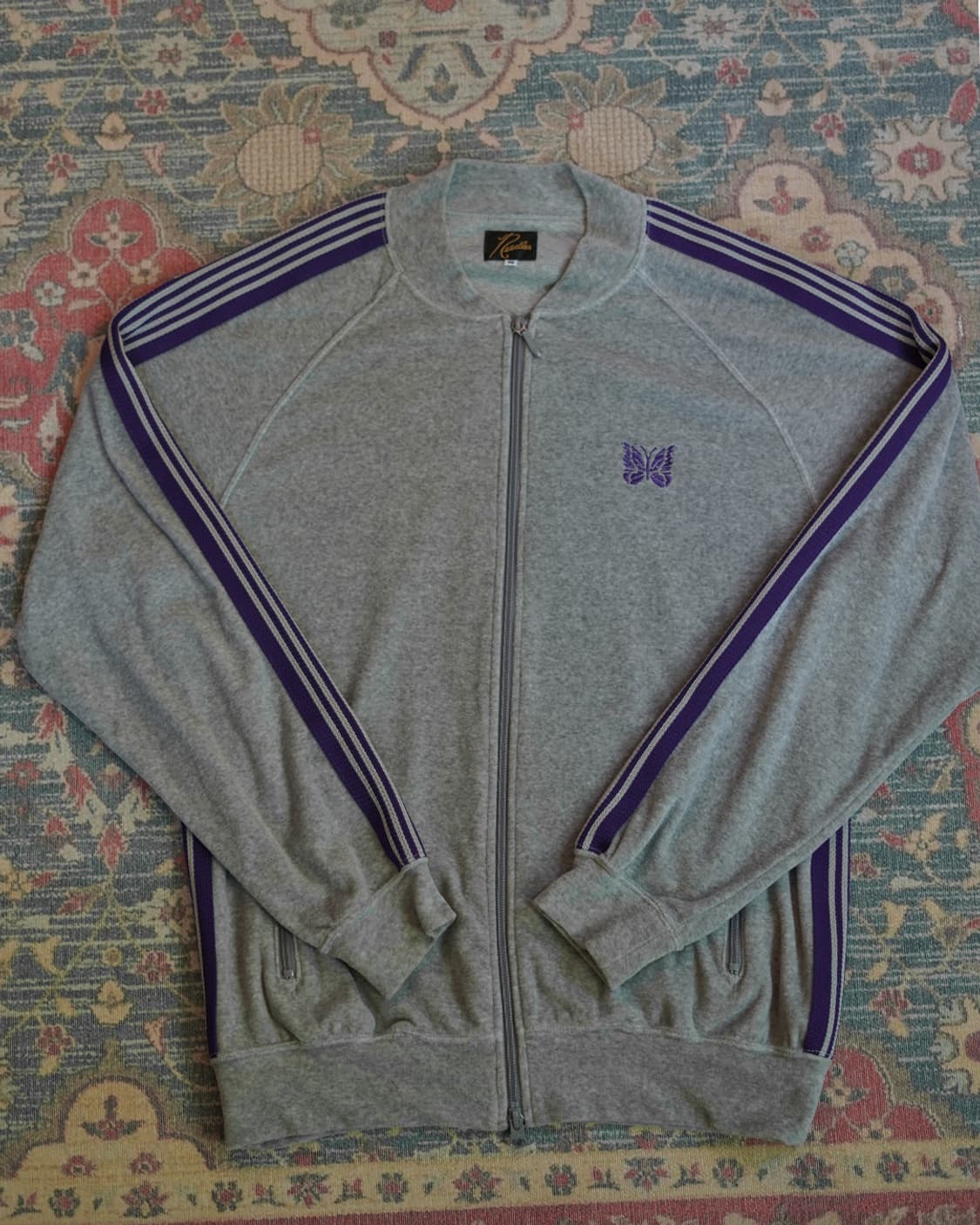 니들스 벨루어 트랙 자켓 상품이미지1