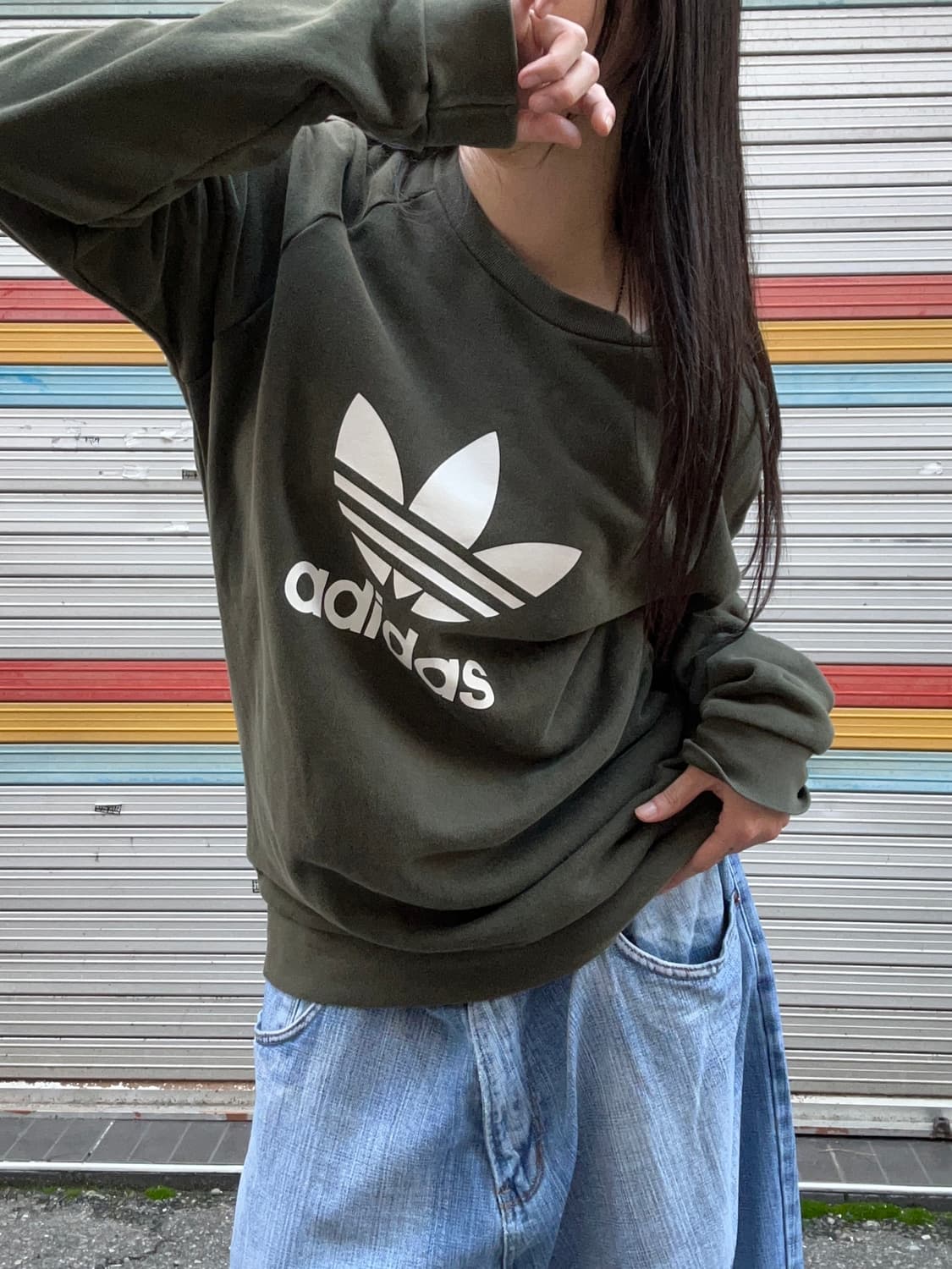 ADIDAS 파이어버드 딥카키 스웻 맨투맨 상품이미지2