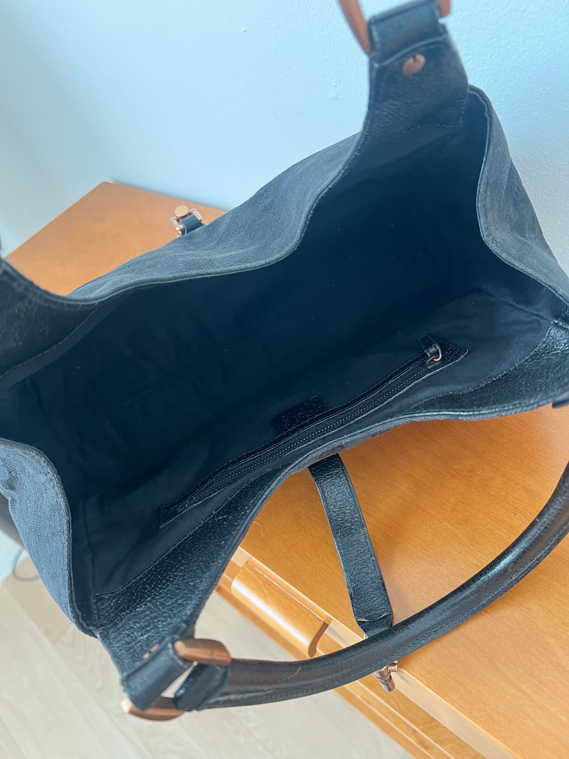 구찌 재키백 블랙 GG 로고 숄더백 상품이미지5