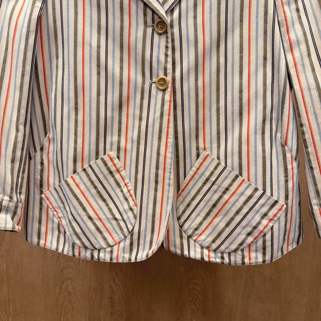 마르니 멀티 스트라이프 자켓 라펠 카라 투버튼 포켓 디테일 유니크 패턴 상품이미지5