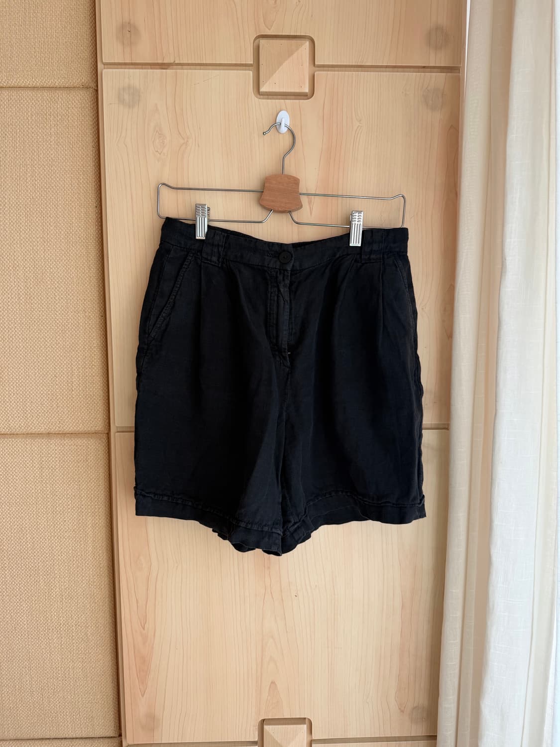 Massimo Dutti 린넨 반바지 검정 사이즈 36 상품이미지1