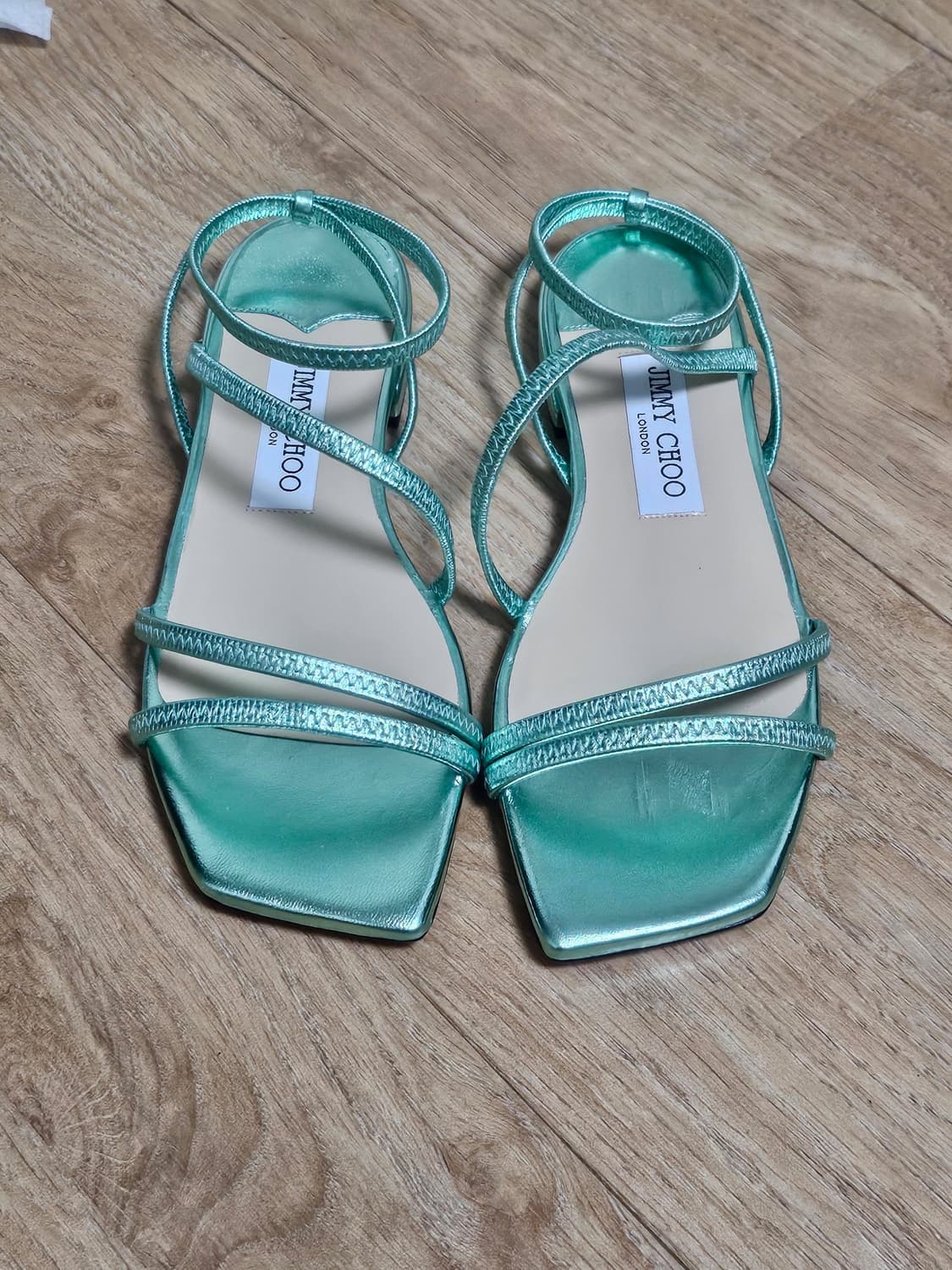 (정품)지미추 NORI 샌들 36  230~235사이즈 새상품 상품이미지1