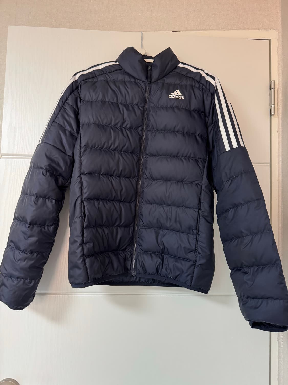 아디다스 네이비 오리털 경량패딩 L 상품이미지1