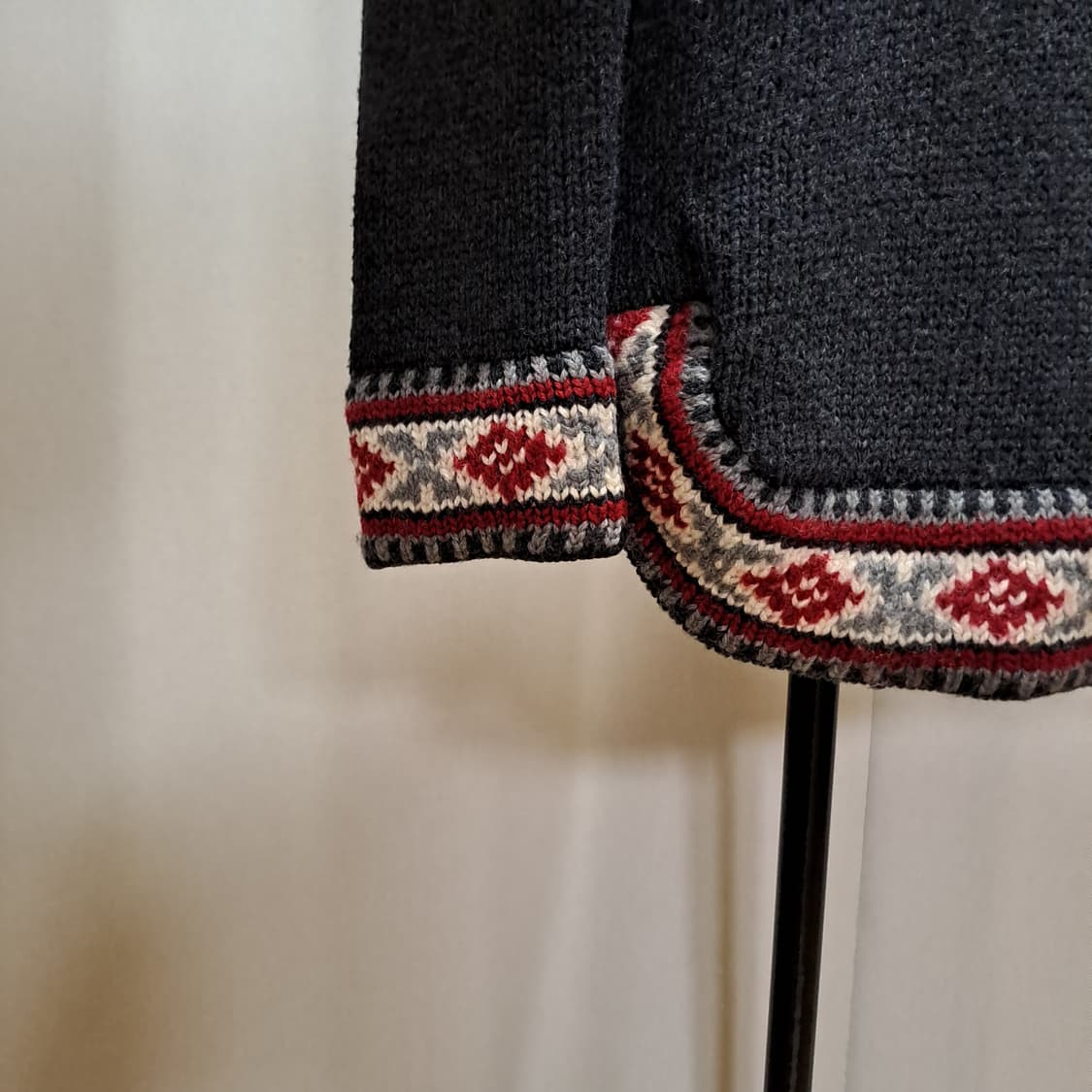 (여성) 폴로진 패턴 울 브이넥 니트 S A901 상품이미지4