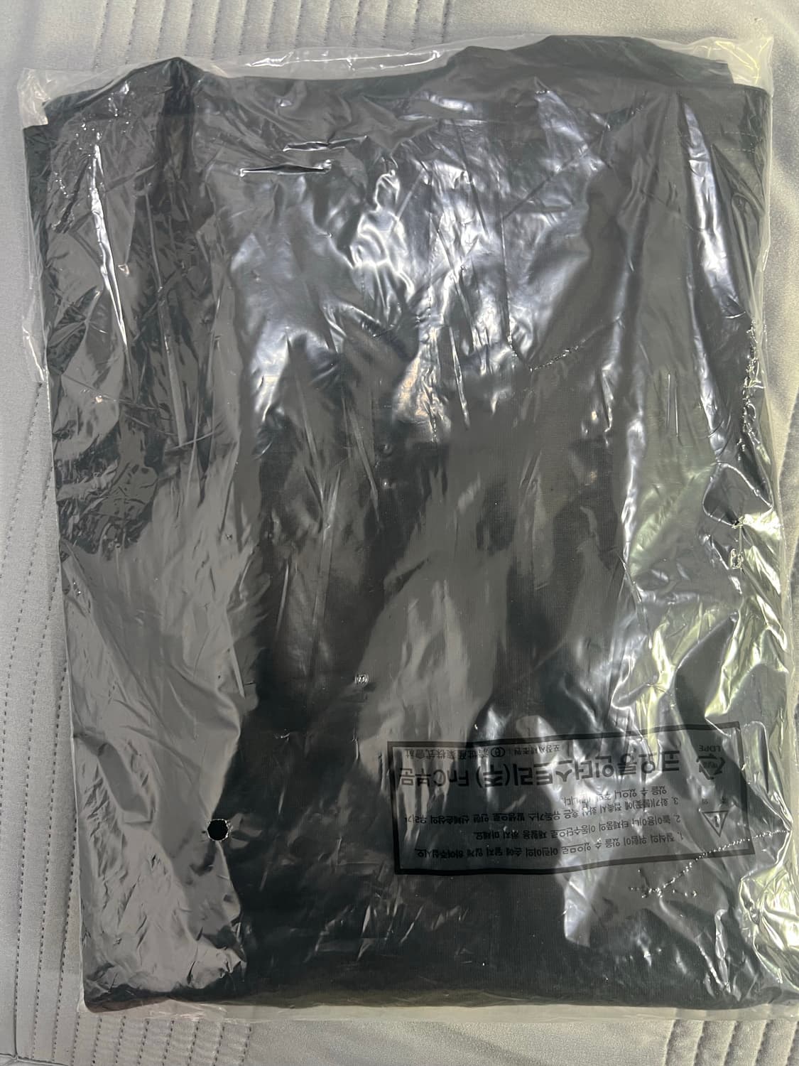 커스텀멜로우 black graphic half sleeve T-shirt 상품이미지4