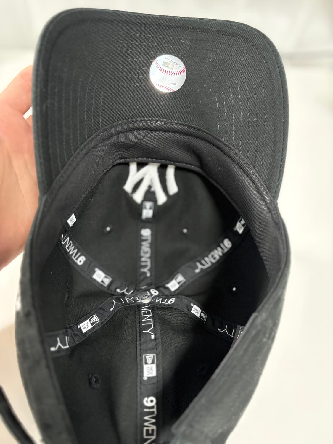 [해외] 모마 뉴에라 볼캡 블랙 상품이미지4