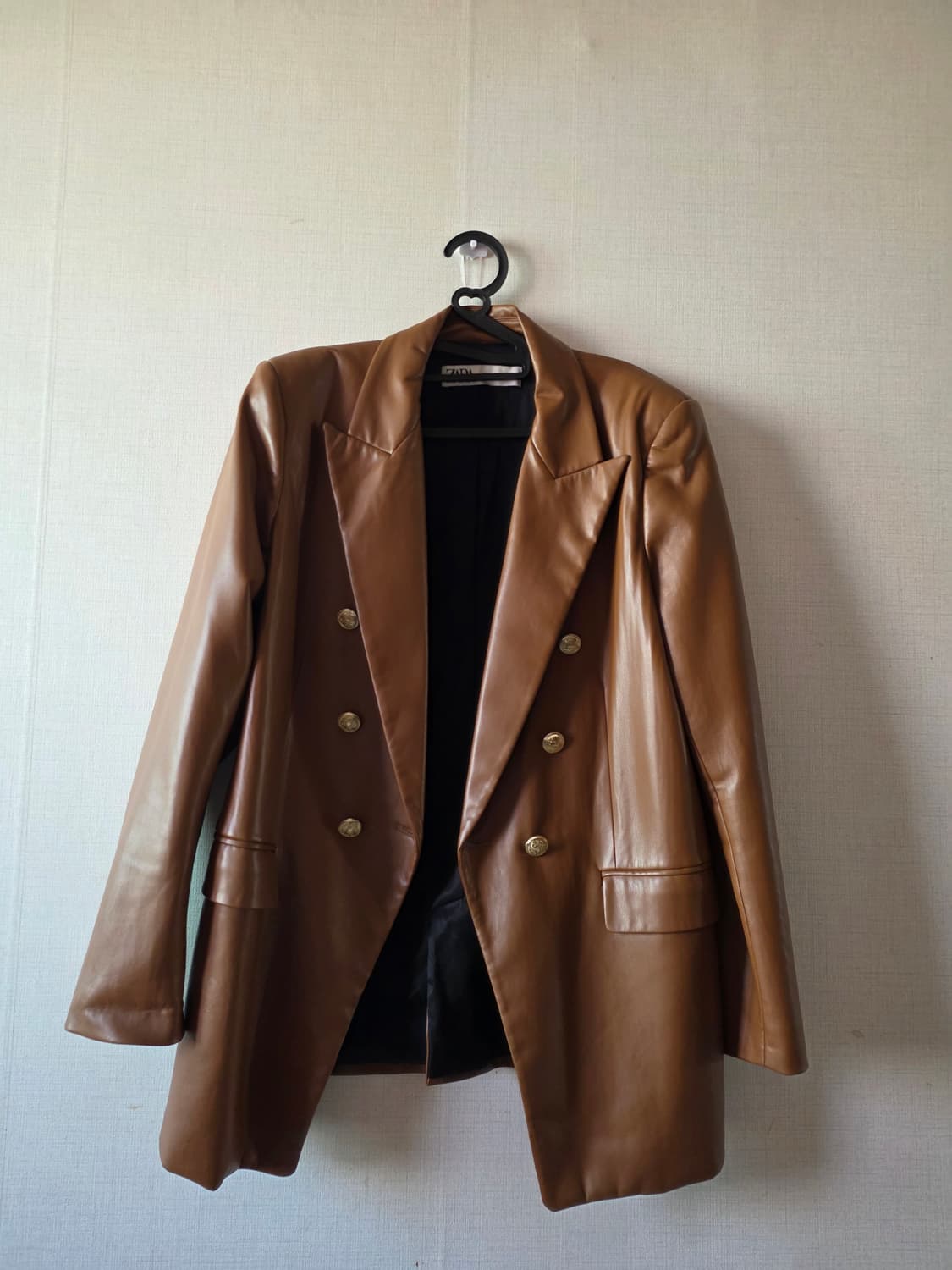 자라 페이크 레더 블레이져 상품이미지3