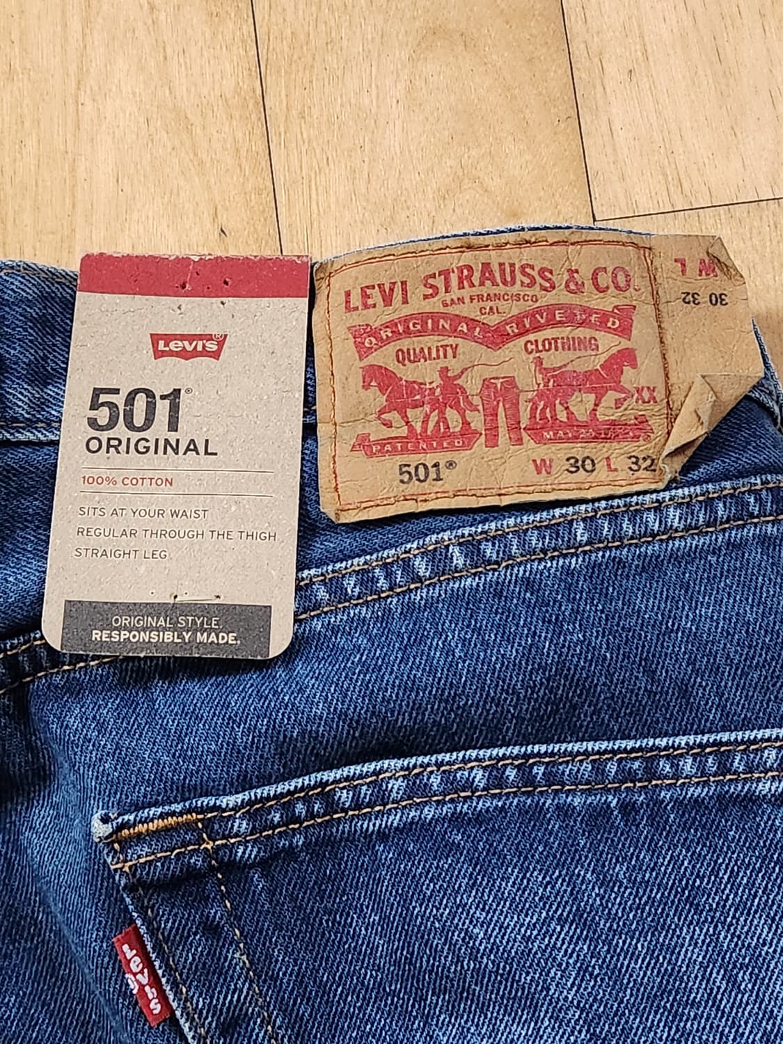 리바이스 501 W30 L32 팝니다. 상품이미지3