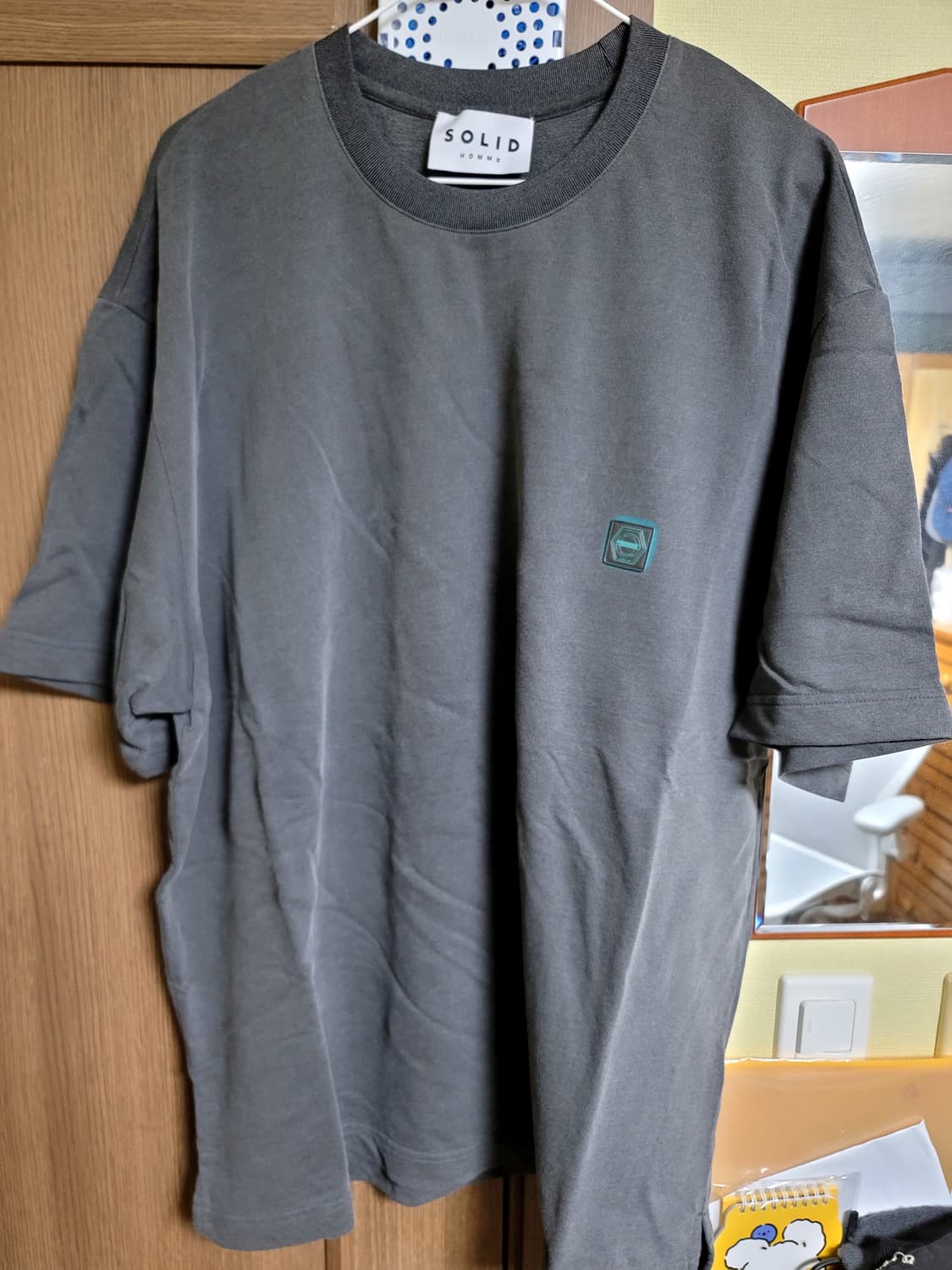 솔리드옴므 나비 반팔 티셔츠 52사이즈 상품이미지2