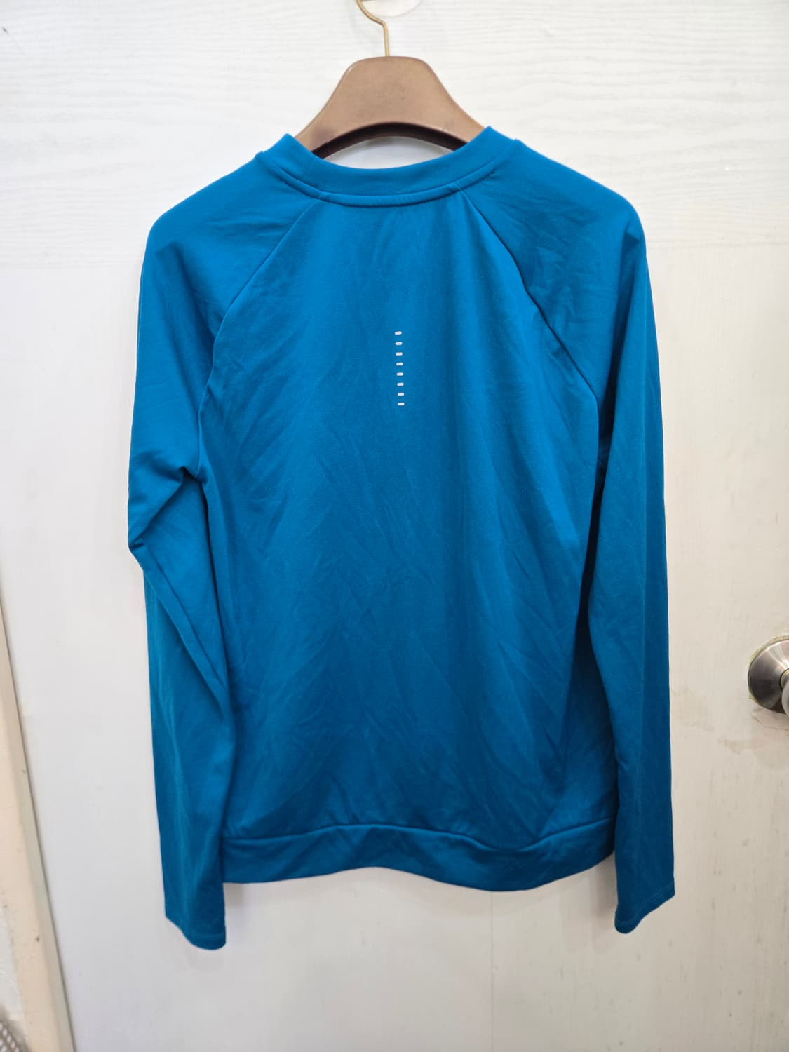 S,90)) NIKE 나이키 러닝 긴팔티셔츠! 나이키 빅로고 긴팔티! 상품이미지3