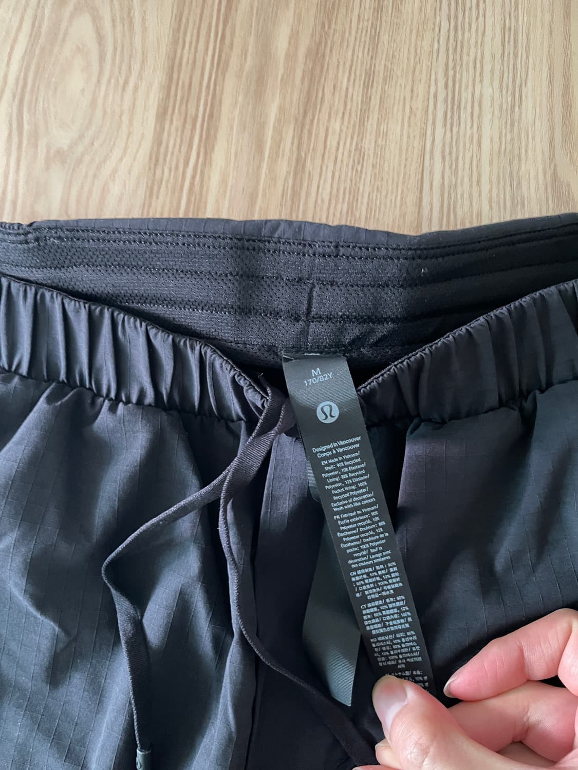 [M] 룰루레몬 런 크루 립스탑 쇼츠 6인치 라인드 블랙 상품이미지2