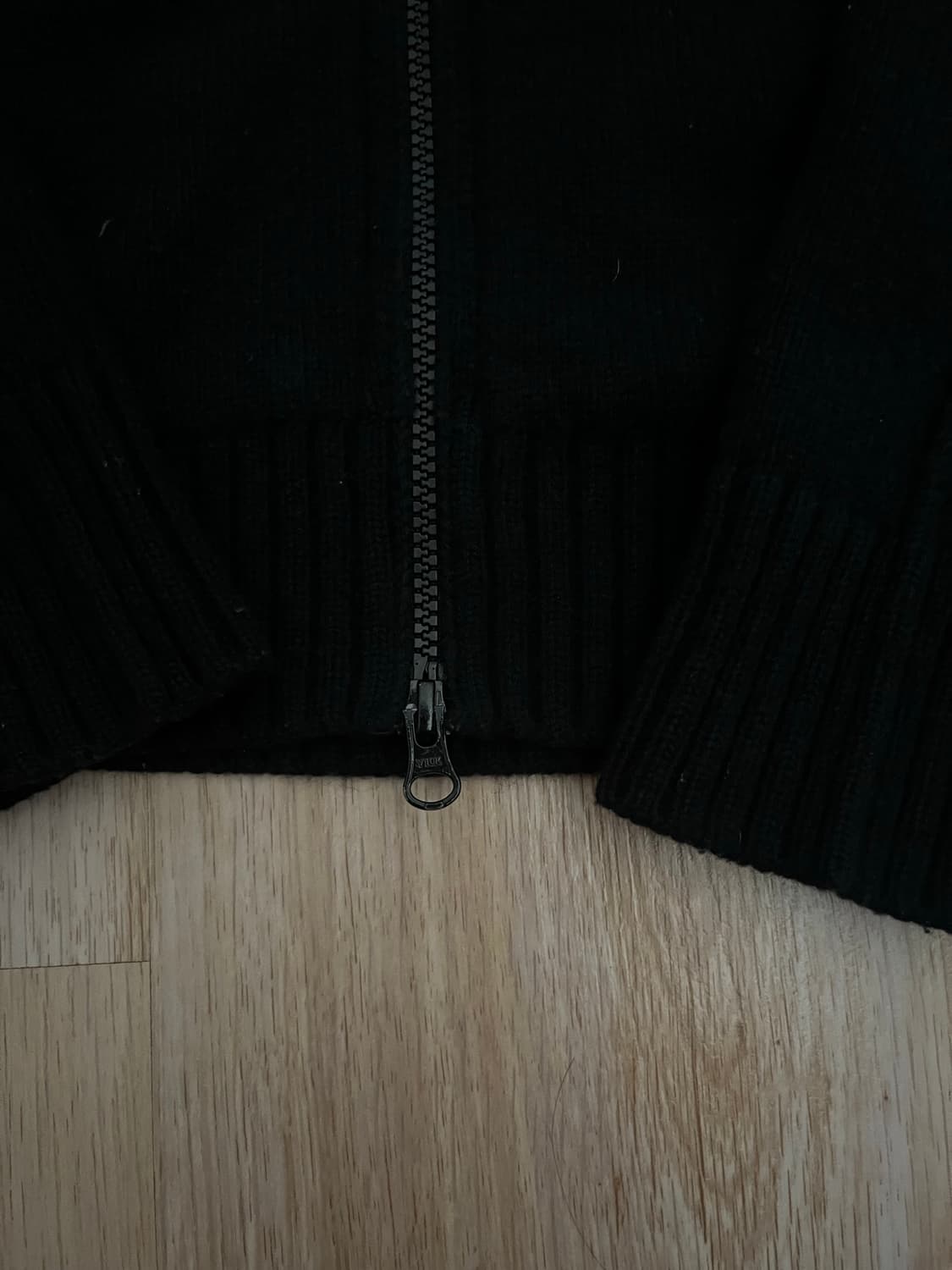 스톤아일랜드 니트집업 상품이미지2