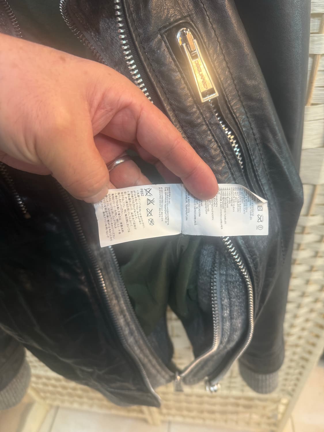 44/55-66 정품 디스퀘어드 가죽자켓 팝니다 상품이미지5