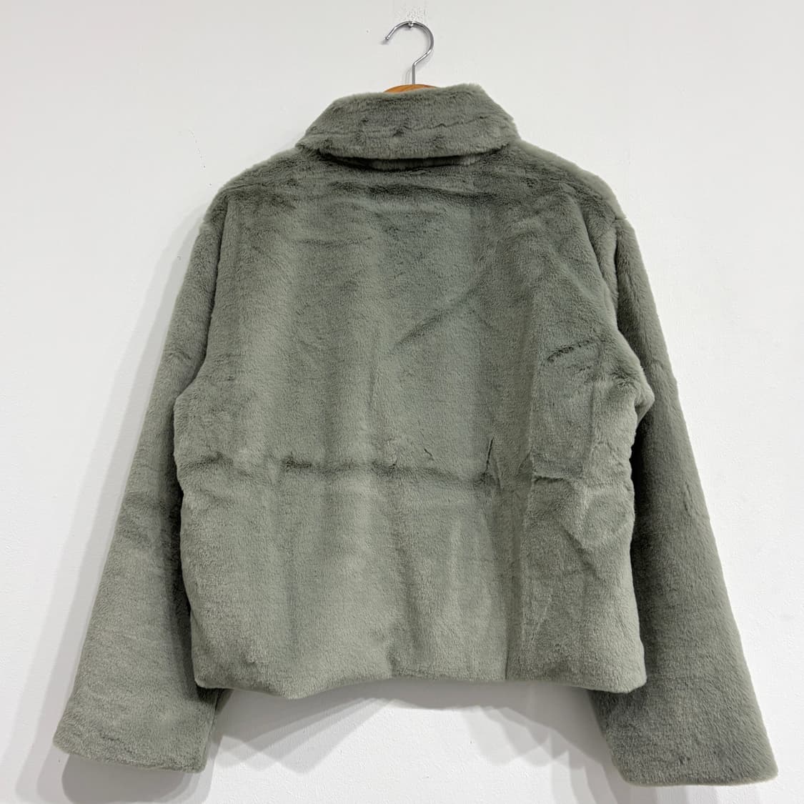 [새상품] 크롭 퍼자켓 3컬러 상품이미지10