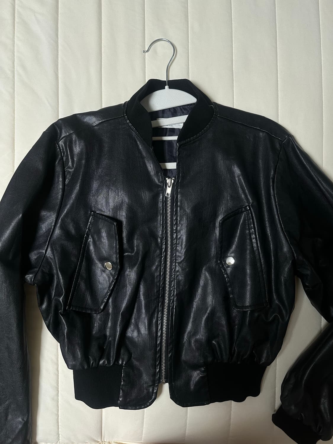 블랙 레더 봄버 자켓 상품이미지1