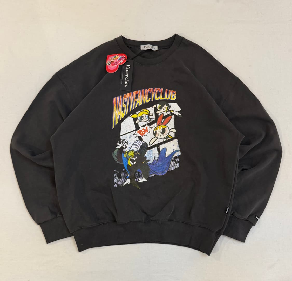 파워퍼프걸 X 네스티팬시클럽 맨투맨 차콜 블랙 상품이미지1