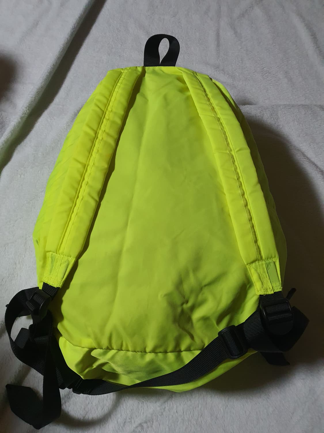 HUMAN MADE 휴먼메이드 네온 백팩 .설몀참조 상품이미지3