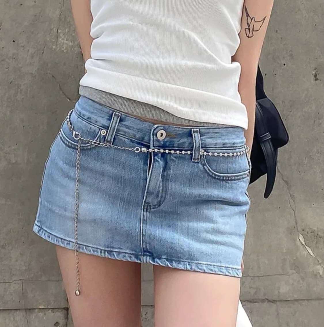 디퍼 댄 블루 볼 벨리 체인 벨트 상품이미지1