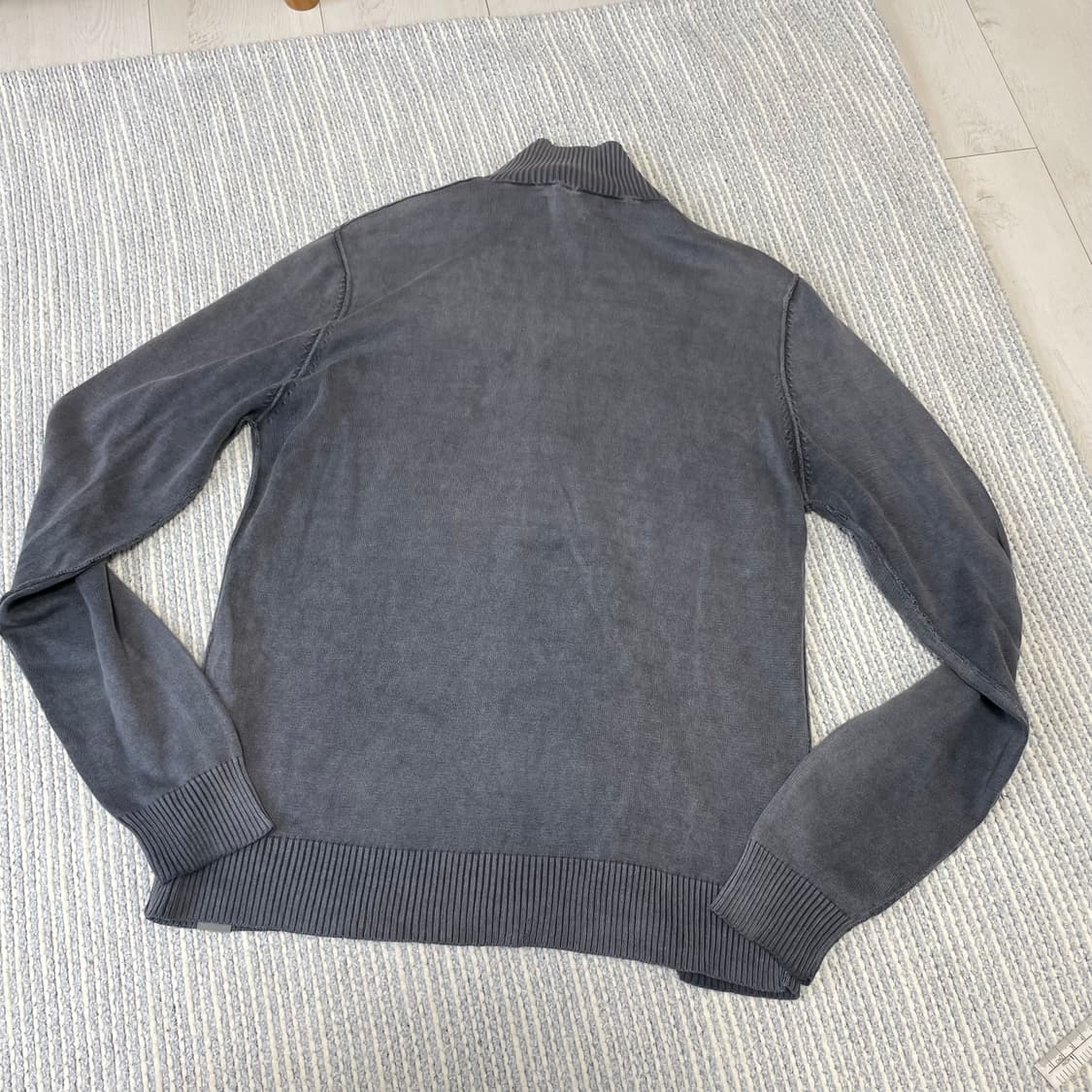 Calvin Klein Jeans 가먼트워싱 니트짚업 상품이미지7