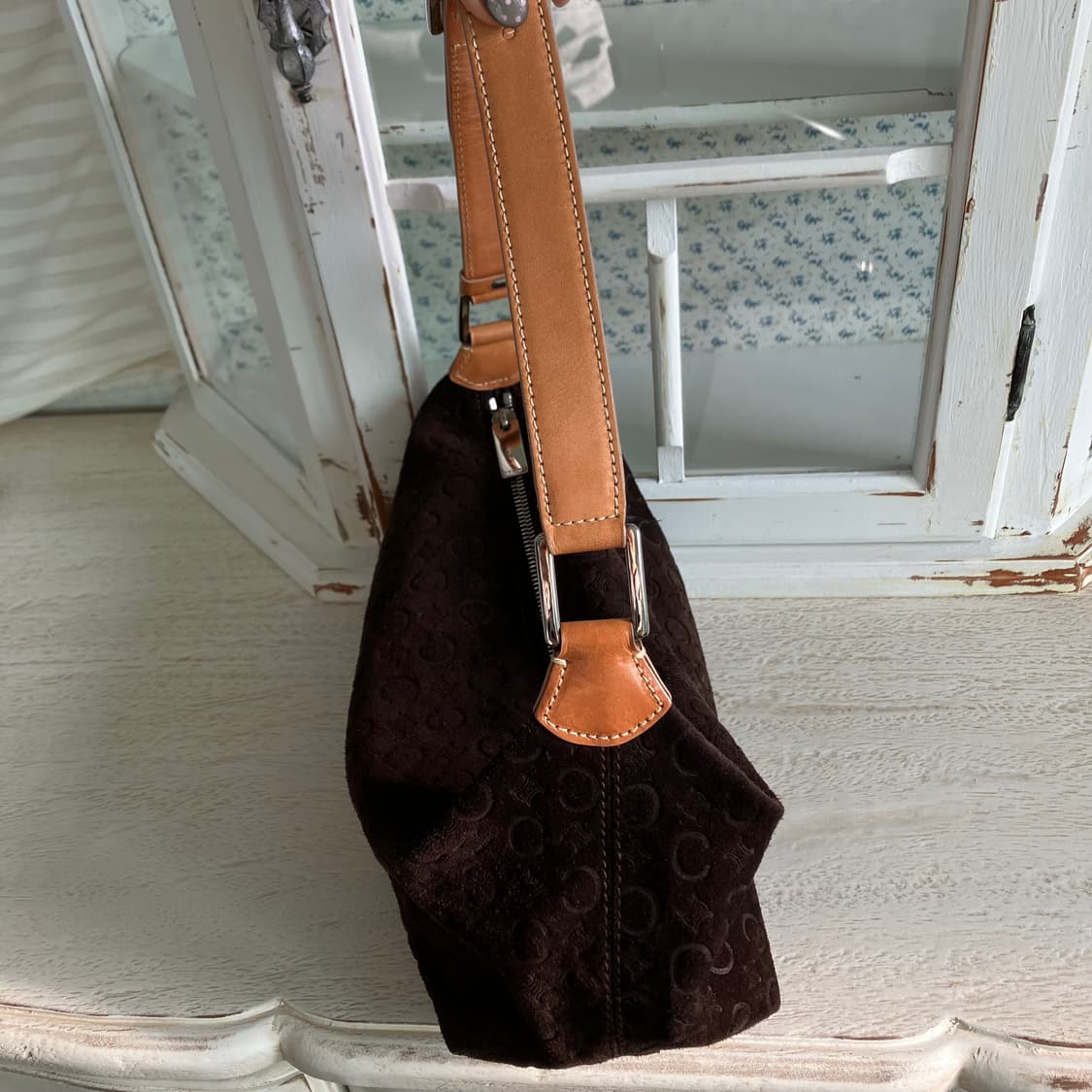 Celine 셀린느 마카담 스웨이드 미니 숄더백 상품이미지3