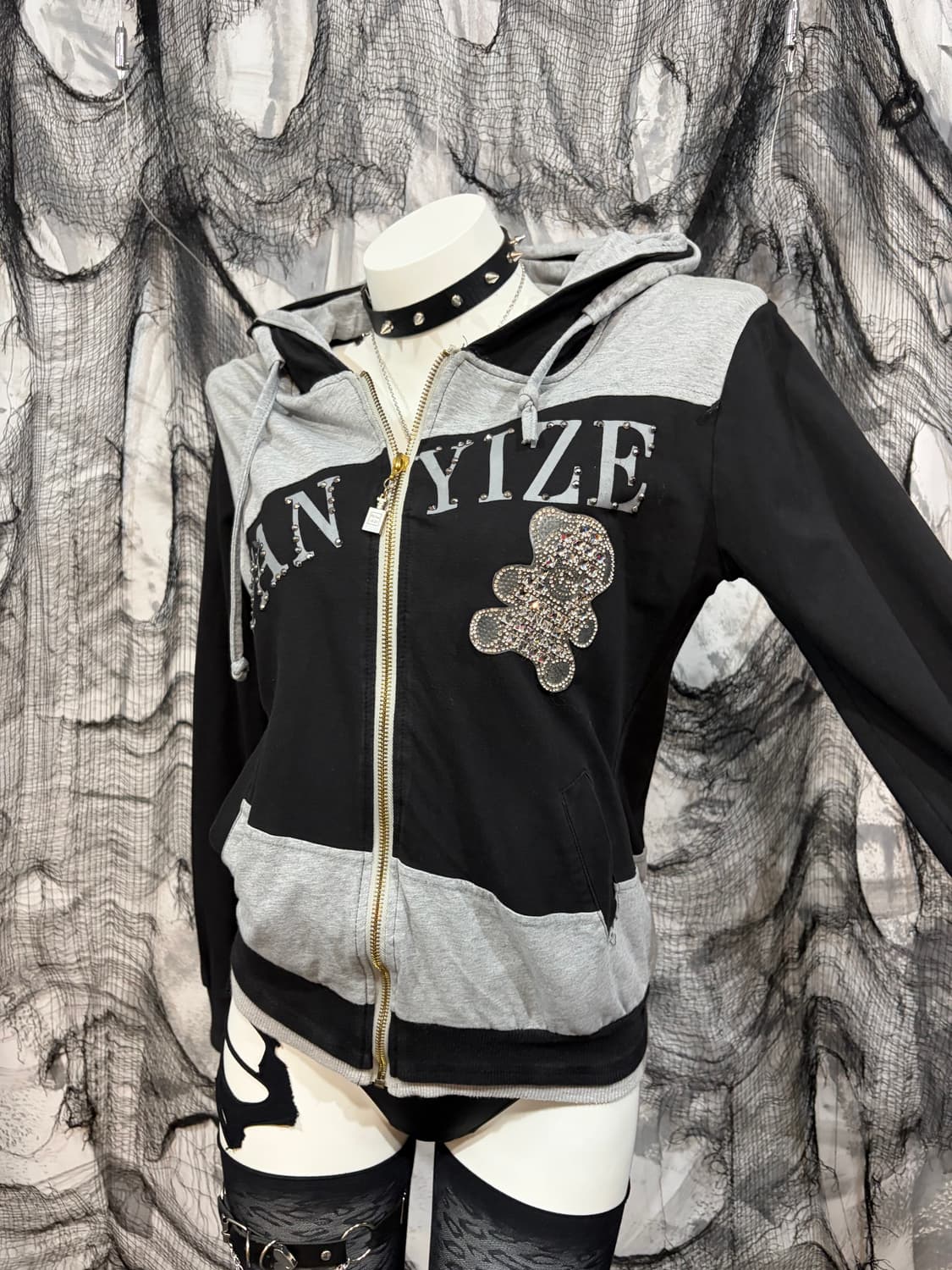 Y2K lettering cubic bear hoodie zip up 상품이미지6