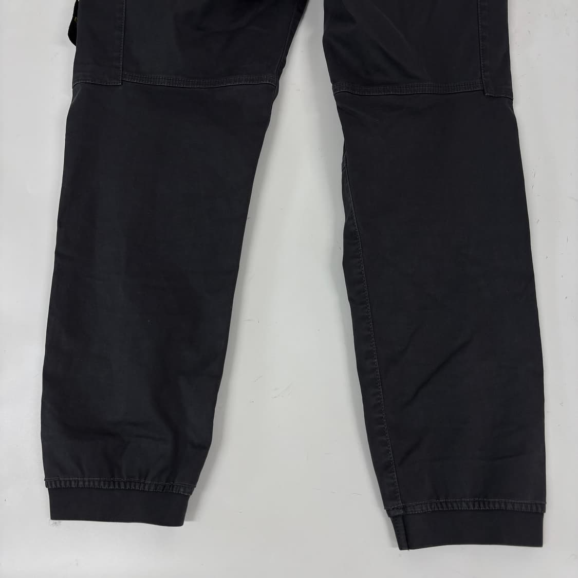 스톤아일랜드 카고 조거 팬츠 상품이미지5