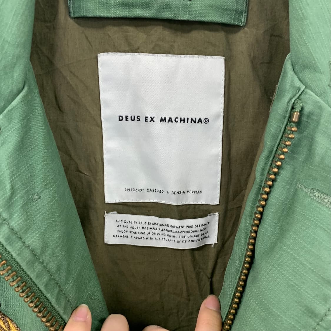 데우스 엑스 마키나 카키 야상자켓 상품이미지10
