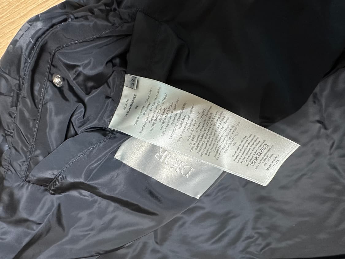 디올 오블리크 네이비 패딩 52사이즈 상품이미지8