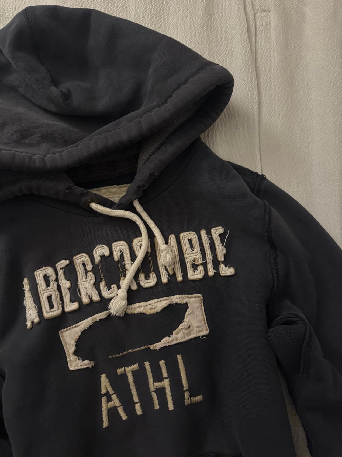 아베크롬비 네이비 + 화이트패치 후드 상품이미지2