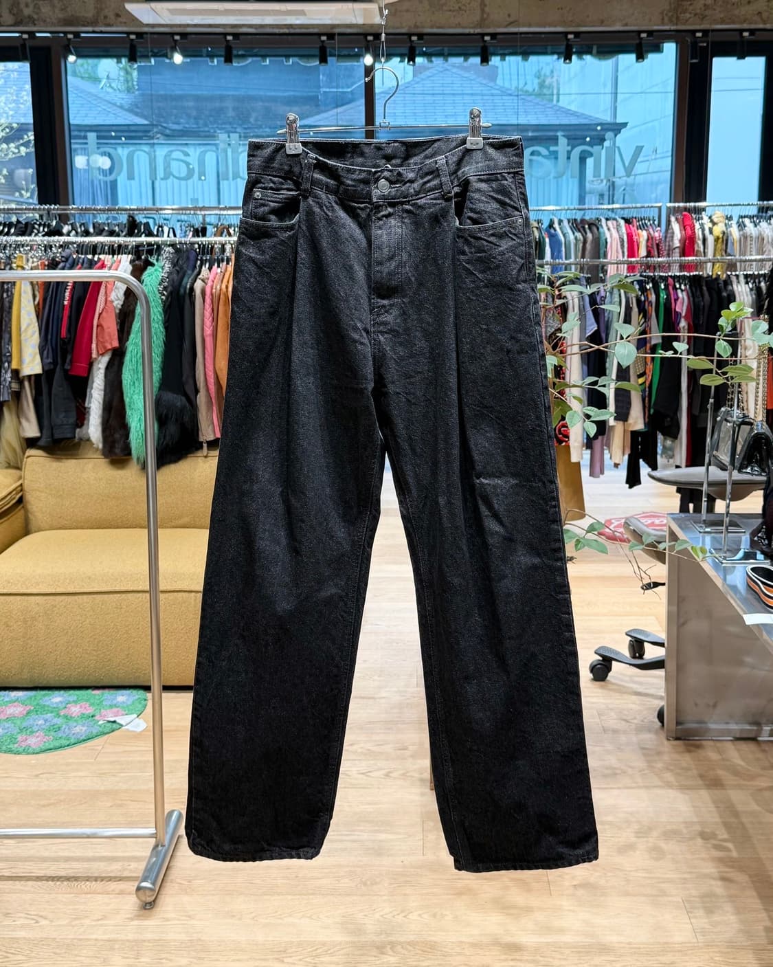 언어팩티드 블랙 데님 와이드 팬츠  상품이미지1