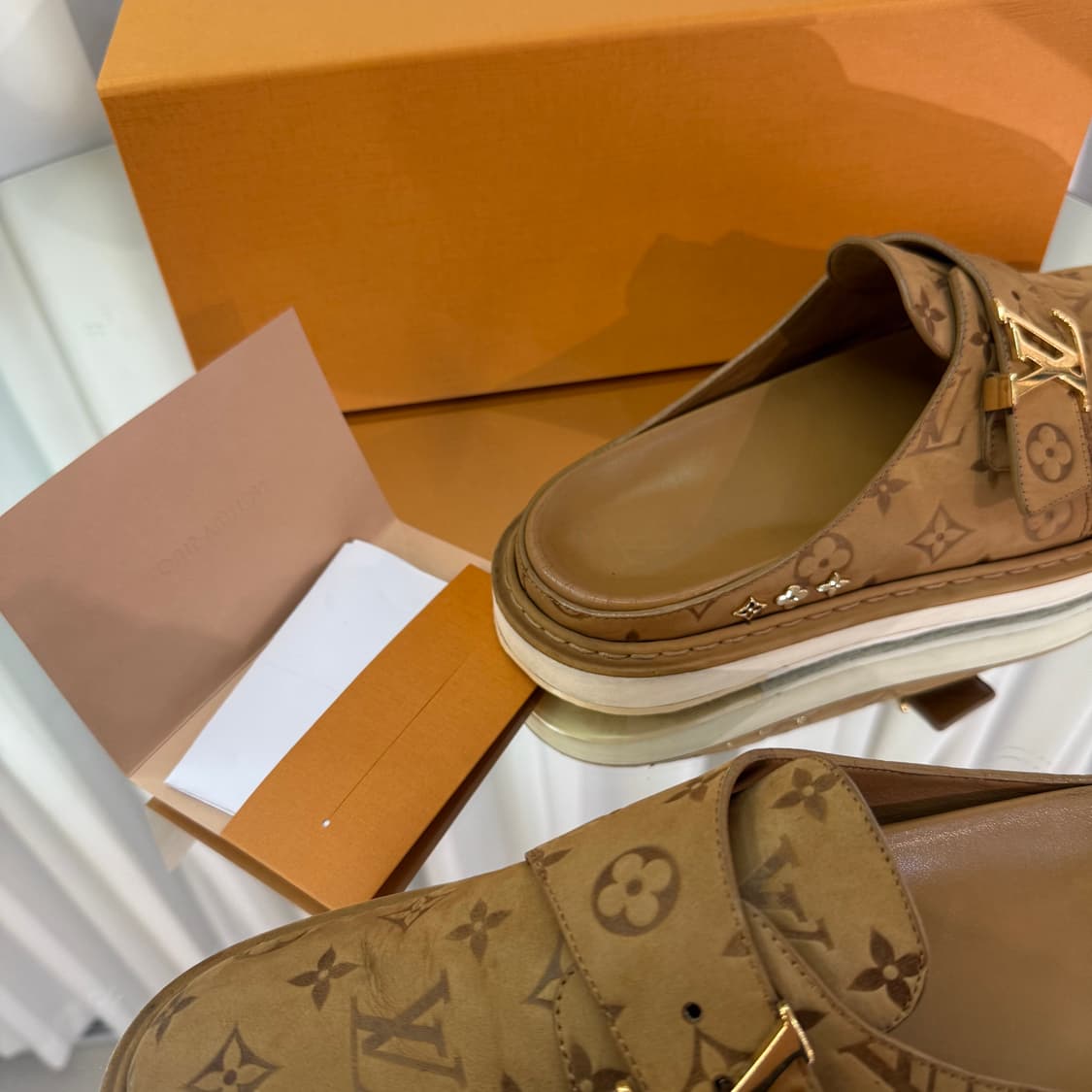 (8) 루이비통 LV 이지 뮬 모노그램 베이지  상품이미지8