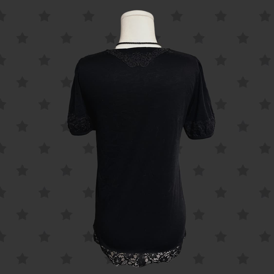 엑시즈팜 공겜여주 블랙 레이스 포인트 핀터깔 스퀘어유넥 디테일 티 상품이미지3