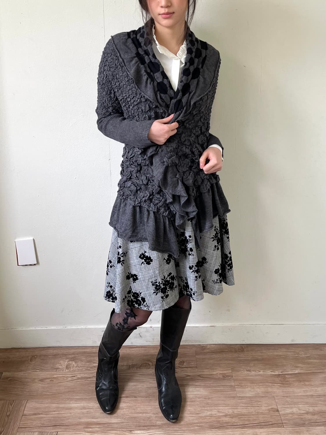 Via Faburrica 도트 오버넥 가디건 상품이미지9