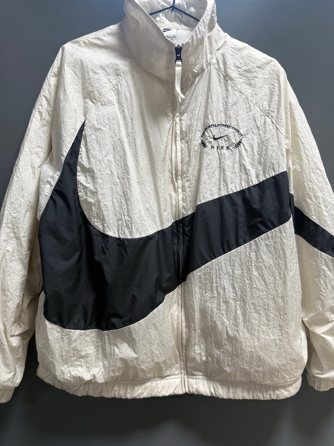 나이키 바람막이 상품이미지1