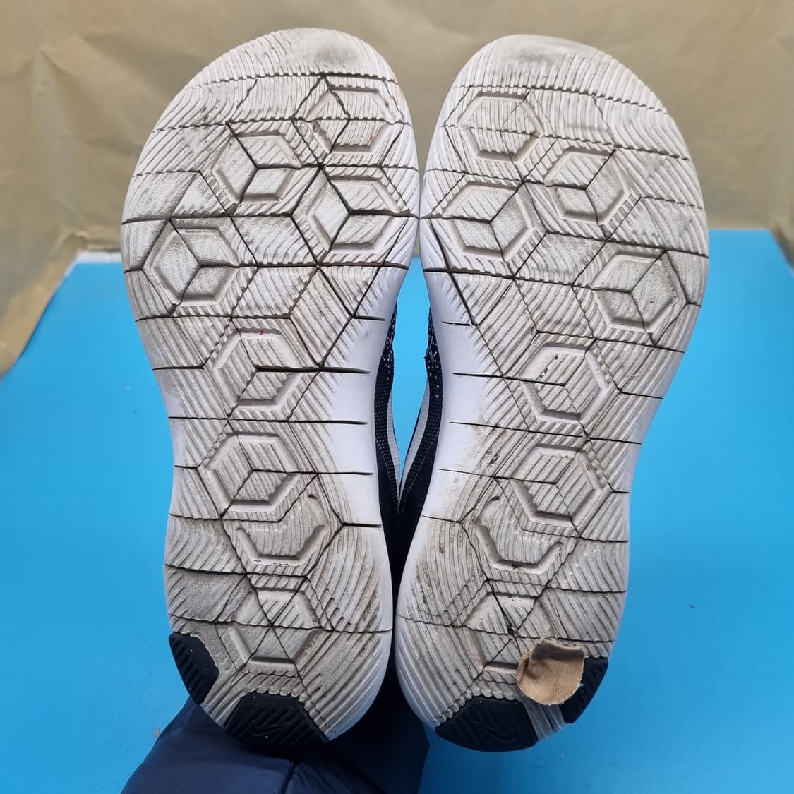 나이키 플렉스 컨택트 런닝화240 상품이미지3