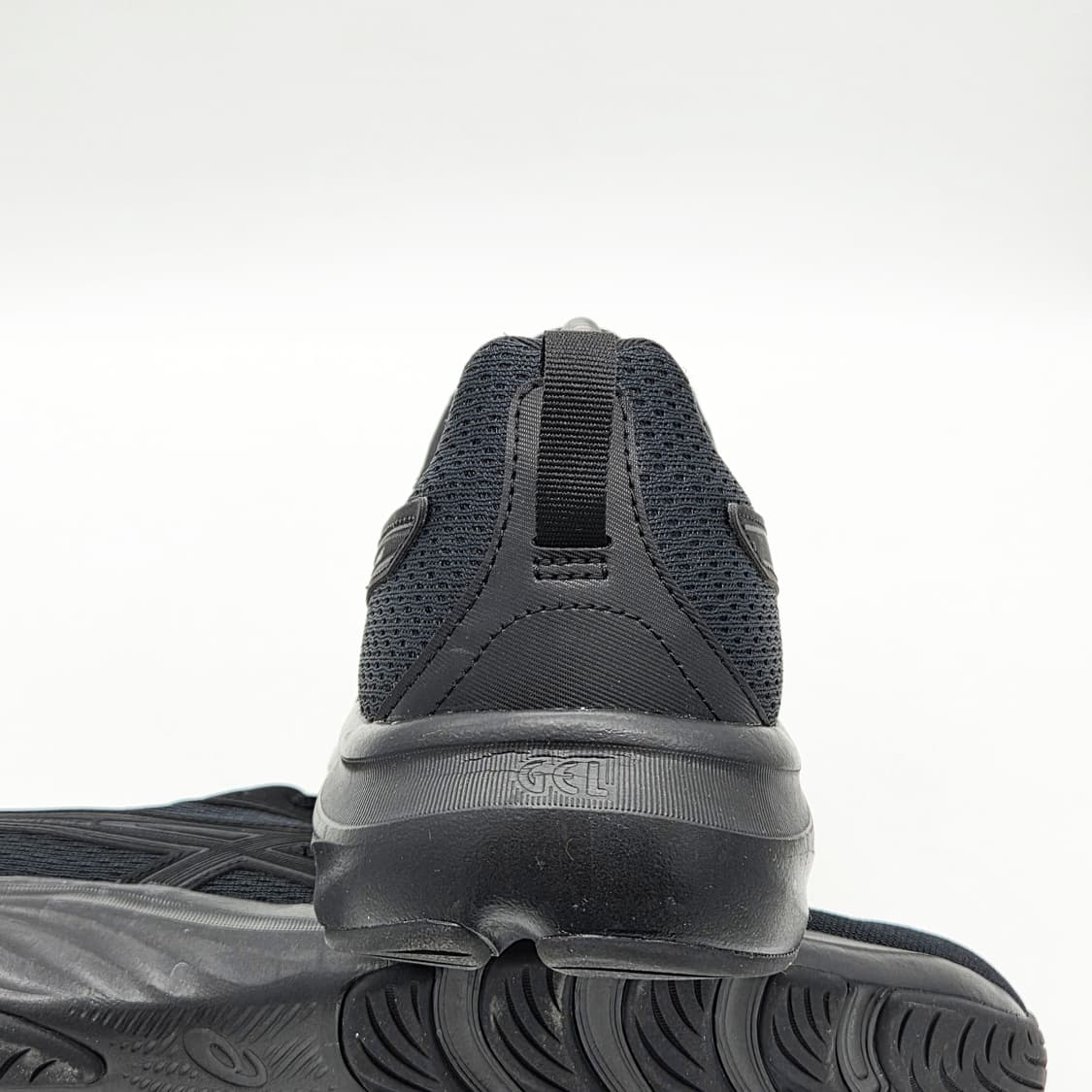 아식스 젤 컨텐드 9 블랙 그라파이트 그레이 (300 4E) 상품이미지2