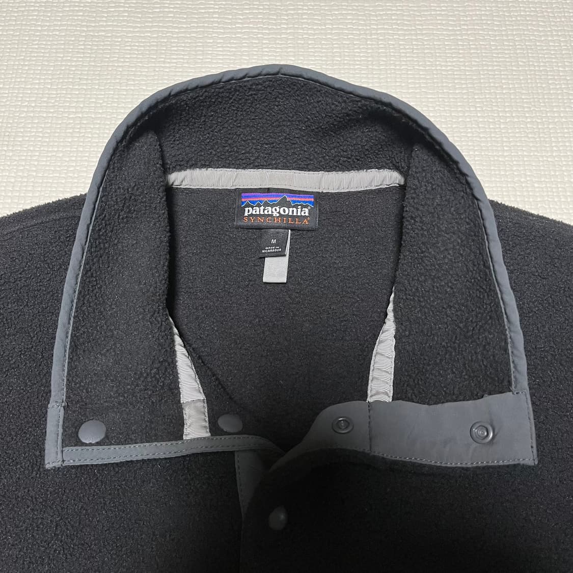 파타고니아 신칠라 블랙 포지 그레이 상품이미지3