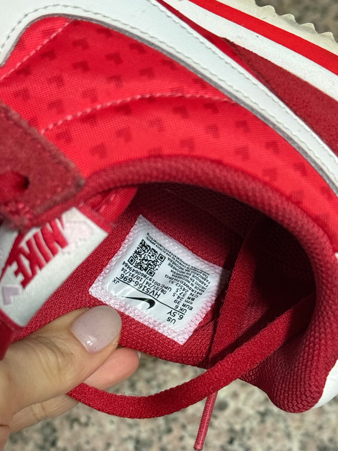 나이키 코르테즈 발렌타인데이 한정판 레드 39사이즈 상품이미지3